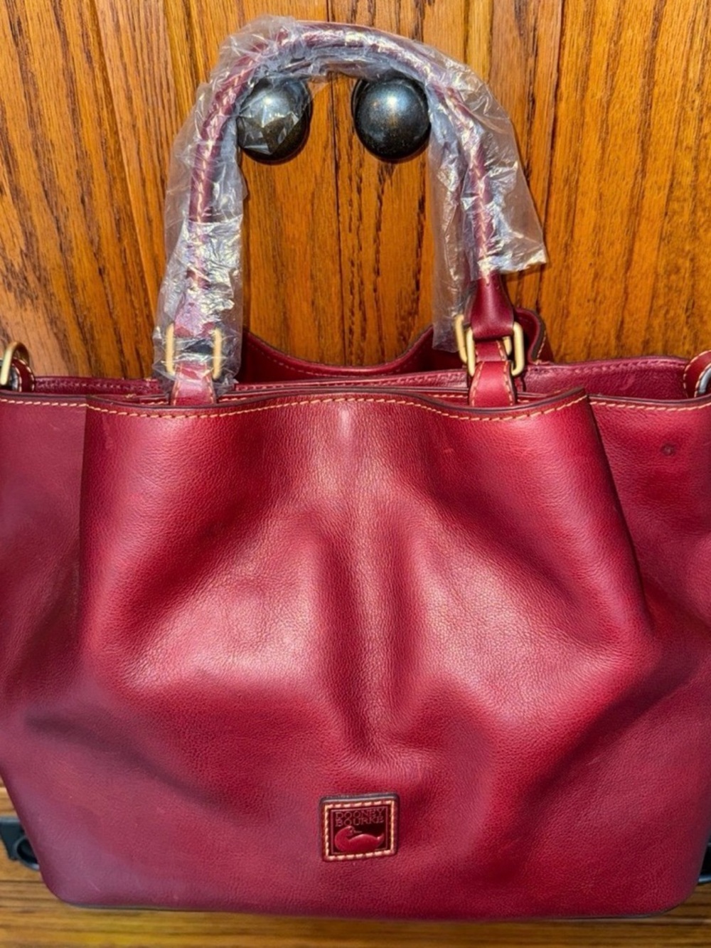 NWT Dooney & Bourke NWT Florentine  Brenna in Bordeaux with strap - Picture 12 of 12